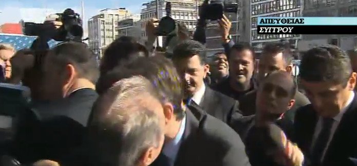 Η άφιξη του Κυριάκου Μητσοτάκη, ως προέδρου πλέον, στα γραφεία της ΝΔ -Αυτή την ώρα η παράδοση-παραλαβή [εικόνες] | iefimerida.gr 4