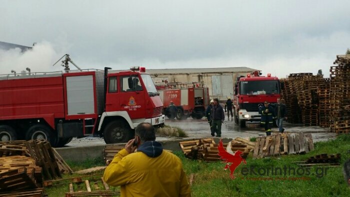 Μεγάλη φωτιά στο εργοστάσιο της Carton Pack Hellas στην Κόρινθο [εικόνες] | iefimerida.gr 3