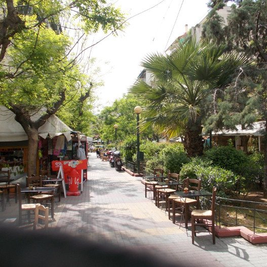 Το Κουκάκι στις 16 καλύτερες γειτονιές του κόσμου [εικόνες] | iefimerida.gr 4