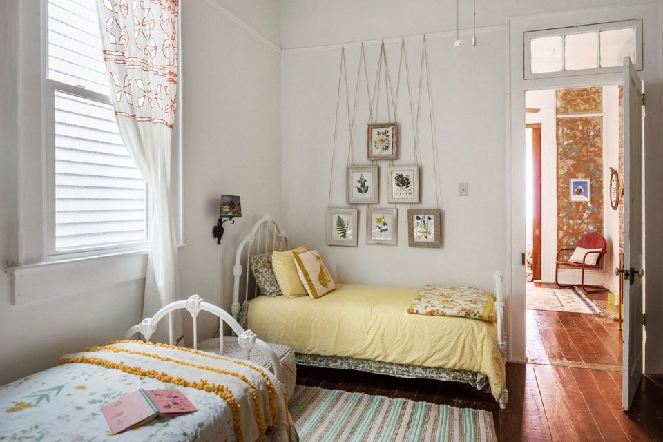 Δύο ηθοποιοί έφτιαξαν ένα αληθινά vintage σπίτι -Νοσταλγικό, παιχνιδιάρικο αλλά και... απλό [εικόνες] | iefimerida.gr 32