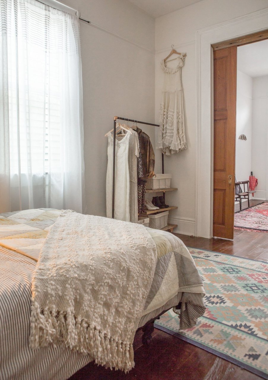 Δύο ηθοποιοί έφτιαξαν ένα αληθινά vintage σπίτι -Νοσταλγικό, παιχνιδιάρικο αλλά και... απλό [εικόνες] | iefimerida.gr 40