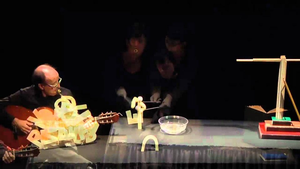 Ο διάσημος μαριονετίστας Jordi Bertran, στην Αθήνα [εικόνες] | iefimerida.gr 3