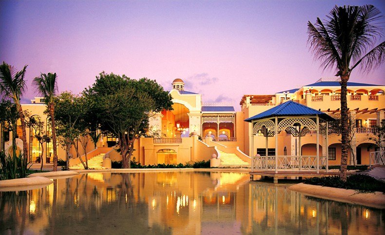 Τα ωραιότερα ξενοδοχεία μόνο για ενήλικες -Εκεί τα παιδιά δεν επιτρέπονται [εικόνες] | iefimerida.gr 10