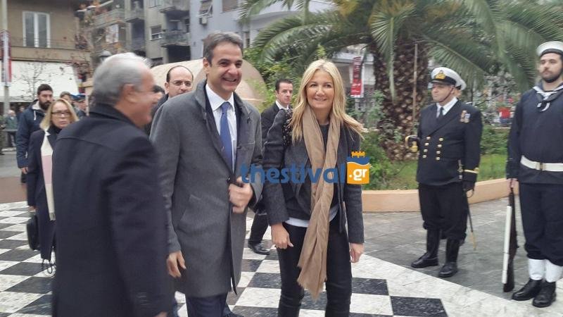 Δίπλα-δίπλα Μητσοτάκης και Τζιτζικώστας στον αγιασμό [εικόνες] | iefimerida.gr 2