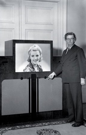 Αυτή είναι η πρώτη τηλεόραση -Παρουσιάστηκε ακριβώς πριν 90 χρόνια [εικόνες] | iefimerida.gr 1