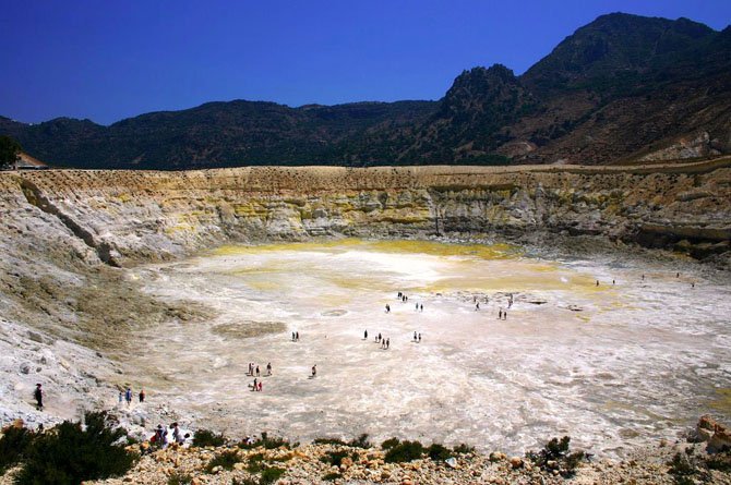 Γοητεία στη Νίσυρο -Το Conde Nast Traveller την ανακαλύπτει | iefimerida.gr 6