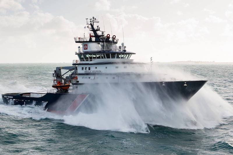 Στη θάλασσα του Βισκαϊκού κόλπου: Κύματα καταπίνουν πλοίο 80 μέτρων [βίντεο & εικόνες] | iefimerida.gr 0