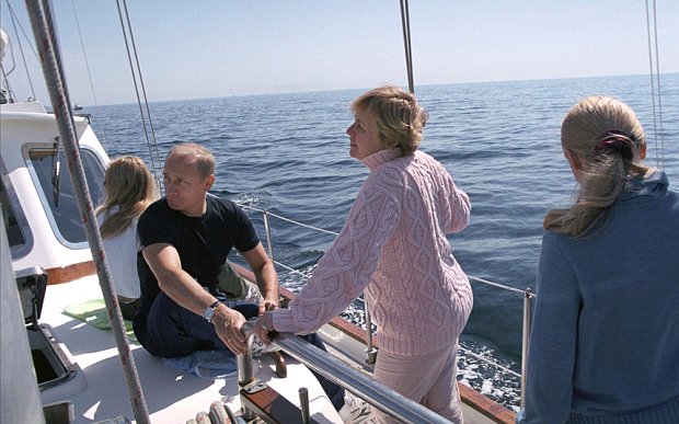 Ο Αμπράμοβιτς, ο Πούτιν και ένα γιοτ 35 εκατ. -Ο κροίσος το χάρισε στον Ρώσο πρόεδρο [εικόνες] | iefimerida.gr 2