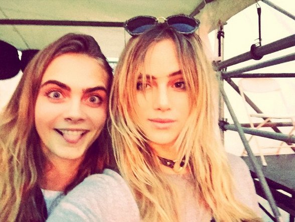 Οι πιο άτακτες διάσημες αδελφές- Κόρες πλαστικού, κάνουν ζωή στη χλιδή και πάρτι κάθε ημέρα [εικόνες] | iefimerida.gr 1