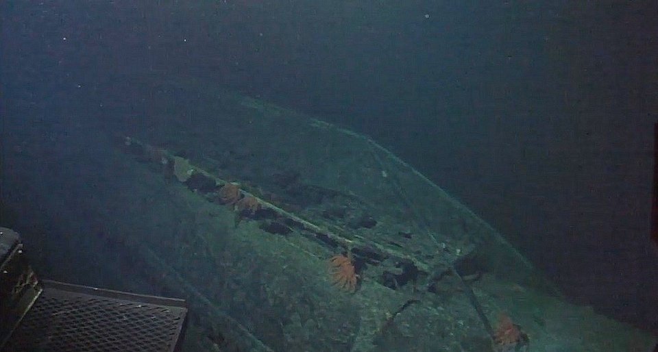 Βυθισμένο αλλά άφθαρτο εδώ και 60 χρόνια: Αεροπλανοφόρο επέζησε από τις ναυμαχίες του Ειρηνικού & δύο πυρηνικές δοκιμές [εικόνες & βίντεο] | iefimerida.gr 2