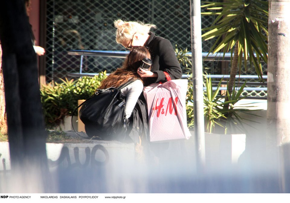  Τάμτα: Μαμά και κόρη σαν δυο κολλητές [εικόνες]   | iefimerida.gr 4