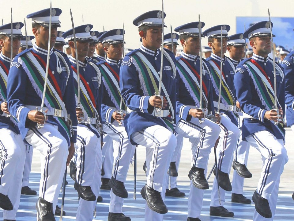 Μαχητικά, Απάτσι, πολεμικά πλοία και στρατιώτες με το δάχτυλο στη σκανδάλη -Αυτή είναι η δύναμη πυρός της Σαουδικής Αραβίας [εικόνες] | iefimerida.gr 1