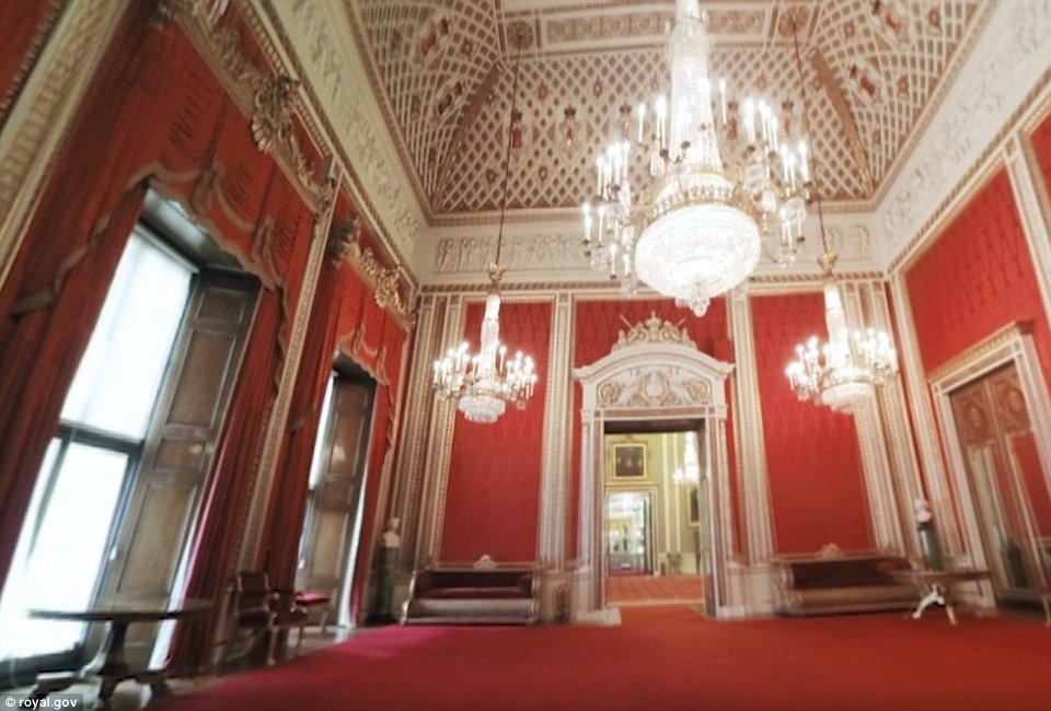 Βόλτα στο Παλάτι του Μπάκιγχαμ -Η Google σας ξεναγεί στο σπίτι της Βασίλισσας Ελισάβετ [εικόνες] | iefimerida.gr 3