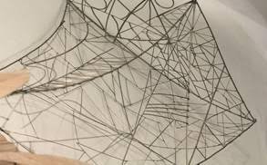 «Χώροι των τόπων»: Γεωμετρία και διάρρηξη του μέσα και του έξω -Εγκαταστάσεις της Βαρβάρας Σπυρούλη στο Αγκάθι [εικόνες] | iefimerida.gr 2