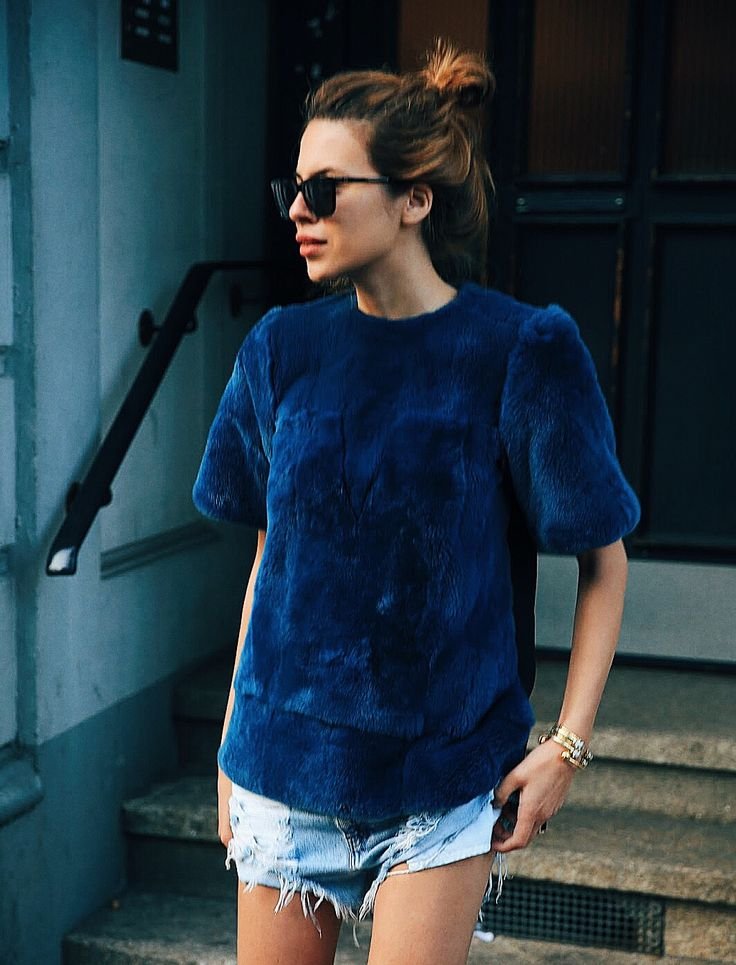 Ρούχα από βελούδο: Το ύφασμα-σύμβολο του σέξι [εικόνες] | iefimerida.gr 3