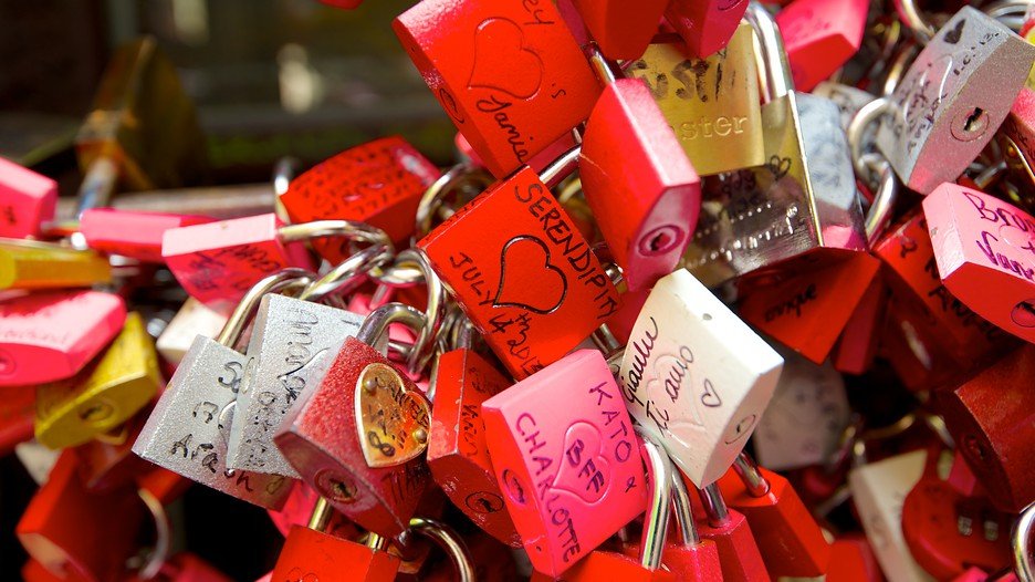 Βερόνα, εκεί που το μπαλκόνι της Ιουλιέτας περιμένει τους ερωτευμένους [εικόνες] | iefimerida.gr 8