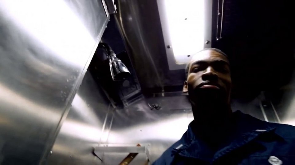 Η ζωή σε ένα υποβρύχιο: Ανθρωποι στριμωγμένοι και απομονωμένοι από τον έξω κόσμο [εικόνες] | iefimerida.gr 8