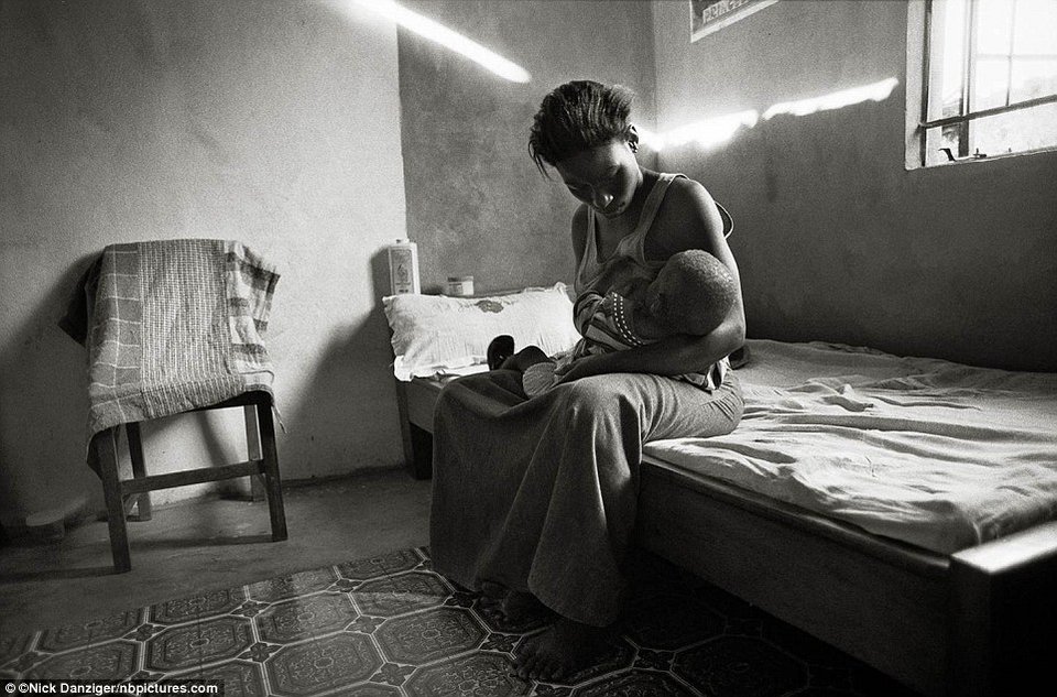 Οι ίδιες γυναίκες πριν και μετά τον πόλεμο -Σοκαριστικές ιστορίες και φωτογραφίες [εικόνες] | iefimerida.gr 0