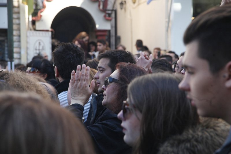 Σπαραγμός: Το τελευταίο αντίο στον Παντελή Παντελίδη -«Λύγισαν» οι γονείς του [εικόνες&βίντεο] | iefimerida.gr 8