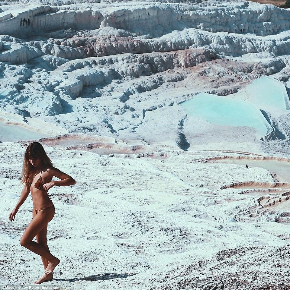 «Μένουμε σε τρένα και λεωφορεία» -Ζευγάρι ταξιδεύει χωρίς σπατάλες στον κόσμο [εικόνες]  | iefimerida.gr 5