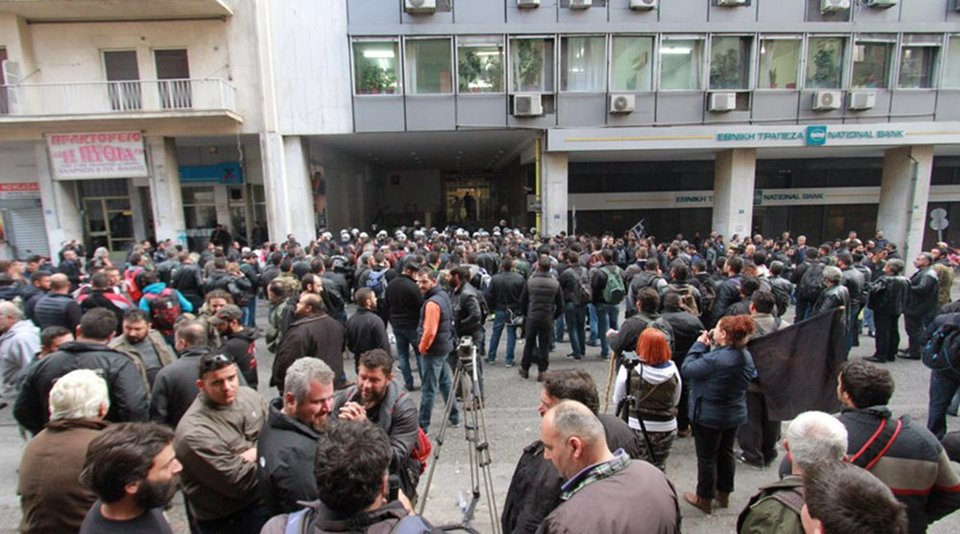 Η οργή των αγροτών ξέσπασε στην Αθήνα [εικόνες&βίντεο] | iefimerida.gr 7