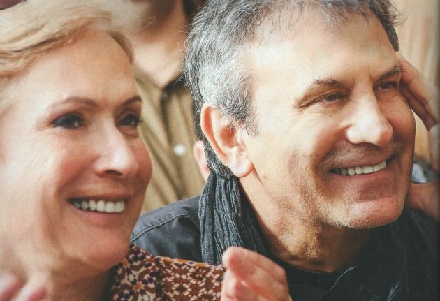 Γιώργος και Αννα Νταλάρα σε άλλους ρόλους -Παίζοντας με τα εγγόνια τους [εικόνες] | iefimerida.gr 1