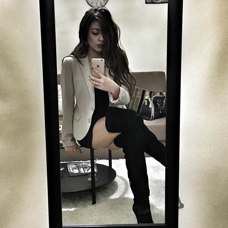 Αυτές είναι οι δύο νεαρές που ήταν στο αυτοκίνητο του Παντελίδη [εικόνες] | iefimerida.gr 13