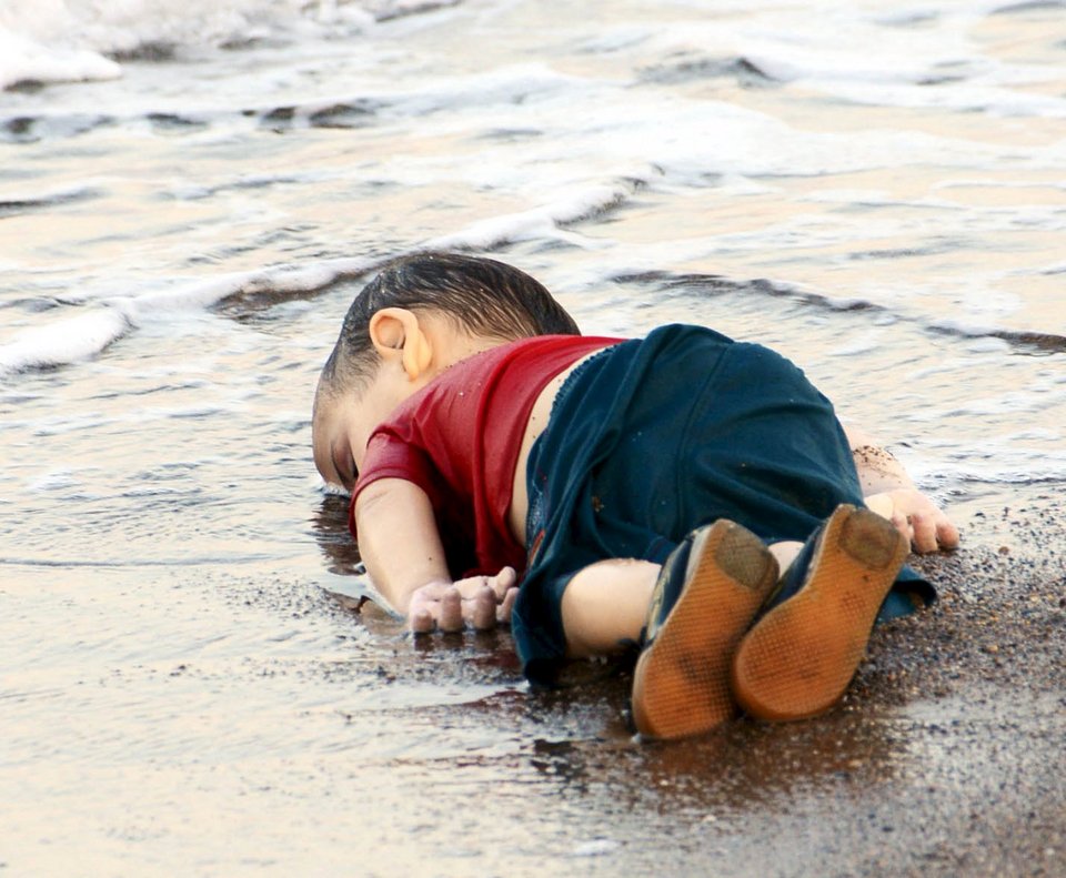 Unicef: Δύο παιδιά την ημέρα πνίγονται προσπαθώντας να περάσουν το Αιγαίο | iefimerida.gr 0