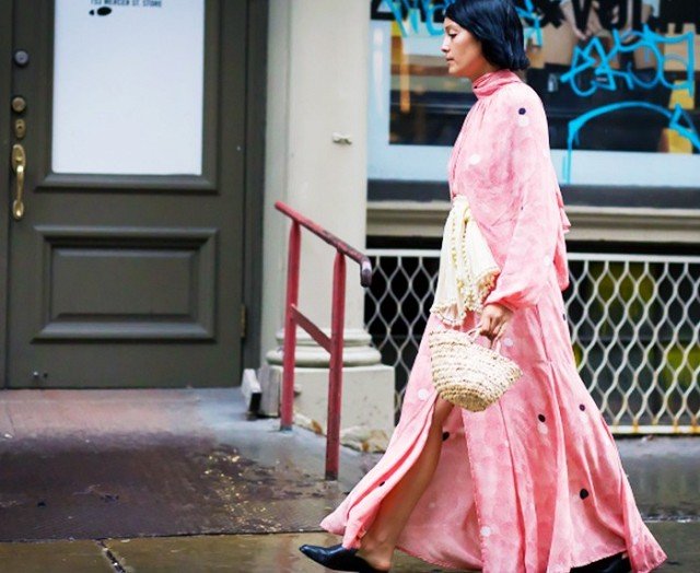 Ξαφνιάζει η μόδα για τις τσάντες του φετινού καλοκαιριού [εικόνες] | iefimerida.gr 5