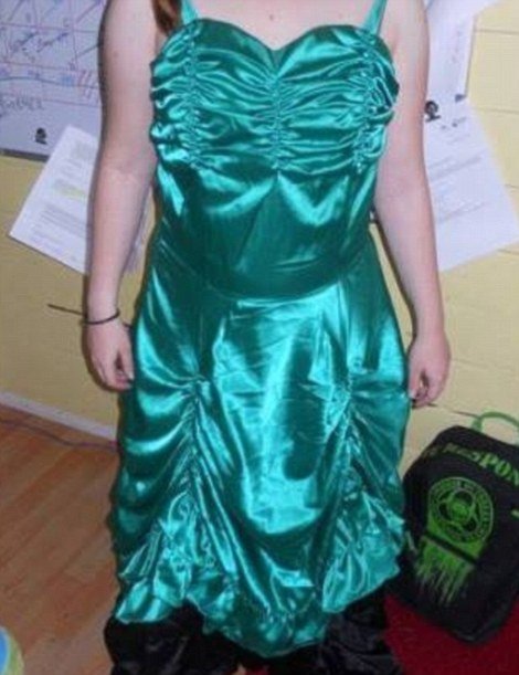 Νύφες που την πάτησαν -Πώς έδειχναν τα νυφικά στο Ιντερνετ και πώς ήταν πραγματικά! [εικόνες] | iefimerida.gr 3