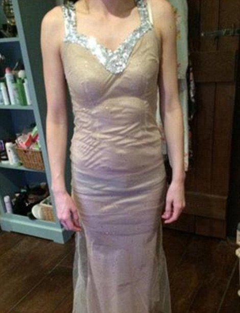 Νύφες που την πάτησαν -Πώς έδειχναν τα νυφικά στο Ιντερνετ και πώς ήταν πραγματικά! [εικόνες] | iefimerida.gr 17