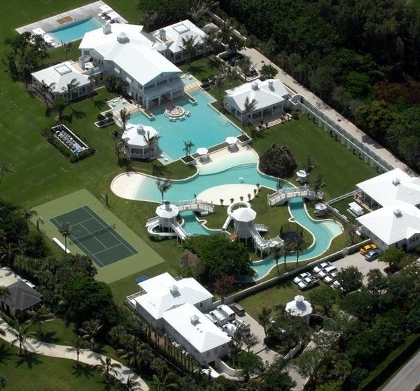 Celine Dion, περιουσία 630 εκατομμύρια και νέα σχέδια μετά το πένθος [εικόνες] | iefimerida.gr 5