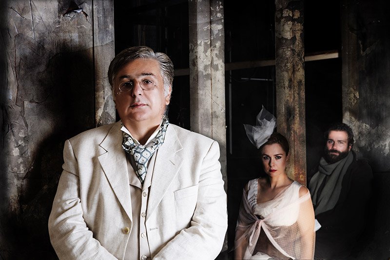 Ηταν έντονο το χειροκρότημα για το «Εγκλημα και τιμωρία» στο Θέατρο Ανεσις- Και όχι αδίκως [εικόνες]  | iefimerida.gr 0