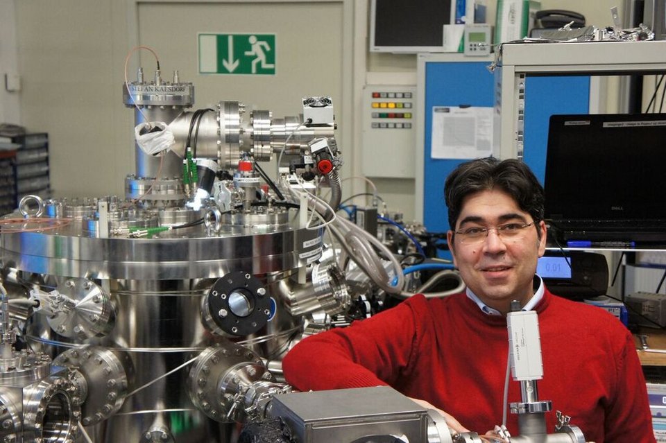 Λευτέρης Γουλιελμάκης: Ο Ελληνας φυσικός διαπρέπει στη Γερμανία -Η διπλή πρωτιά του 40χρονου  [εικόνες] | iefimerida.gr 2