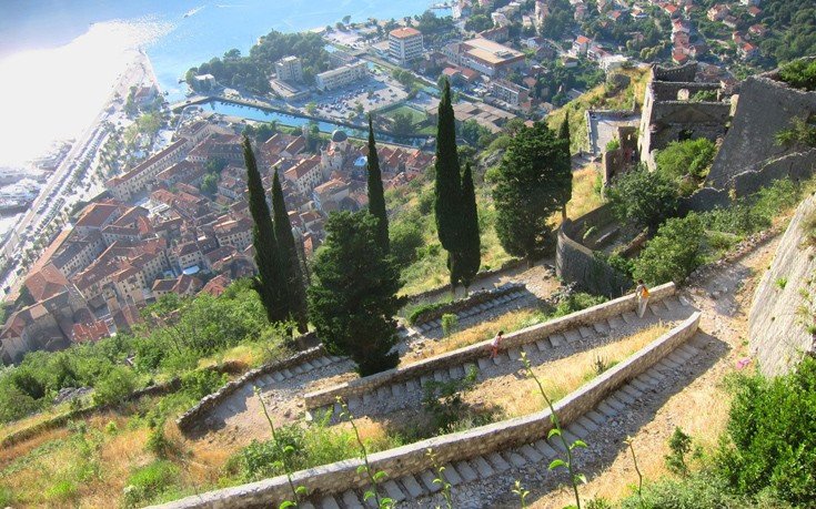 Σκαλιά που οδηγούν στον παράδεισο -Πέντε αξιοθέατα με σκαλοπάτια που προκαλούν δέος [εικόνες] | iefimerida.gr 0