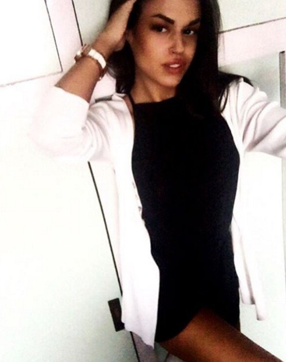 Αυτές είναι οι δύο νεαρές που ήταν στο αυτοκίνητο του Παντελίδη [εικόνες] | iefimerida.gr 6