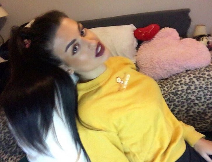 Αυτές είναι οι δύο νεαρές που ήταν στο αυτοκίνητο του Παντελίδη [εικόνες] | iefimerida.gr 4