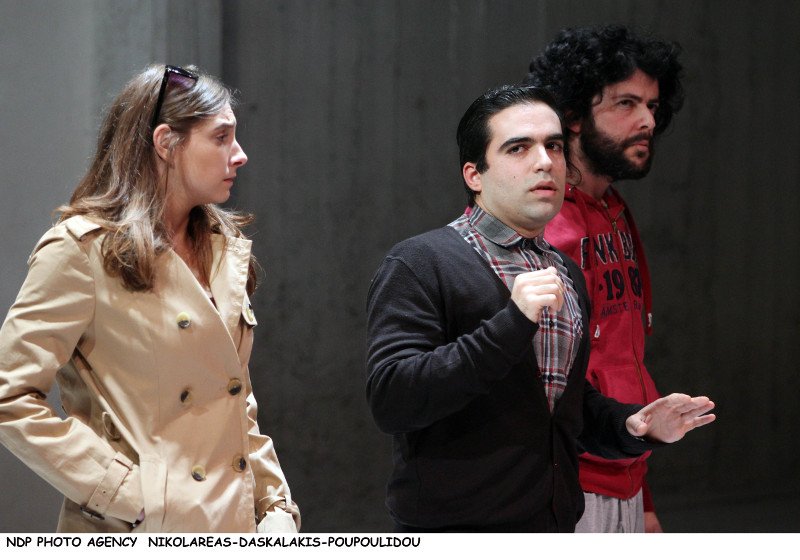 Η εκπληκτική ομοιότητα της κόρης του Αθερίδη με τον πατέρα της [εικόνες] | iefimerida.gr 12