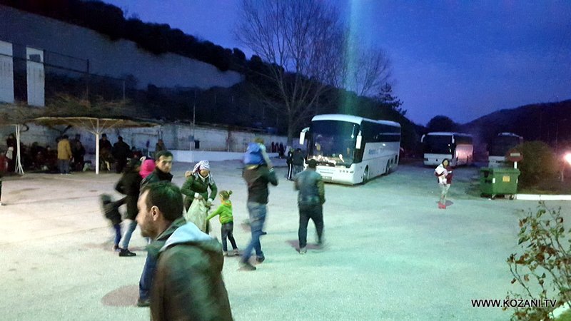 Λευτέρης Ιωαννίδης –Ο δήμαρχος Κοζάνης που έγινε υπόδειγμα συμπεριφοράς στους πρόσφυγες [εικόνες] | iefimerida.gr 1