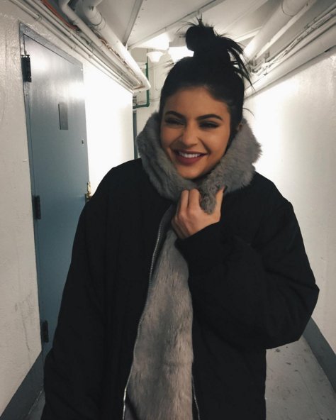 Το λάθος που κάνετε όταν βάφετε τα φρύδια σας -Ο μακιγιέρ της Κάιλι Τζένερ αποκαλύπτει [εικόνες] | iefimerida.gr 3