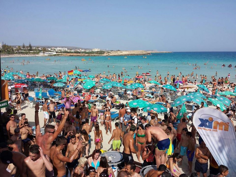 Business Insider: Πριν πεθάνετε, γλεντήστε στη Μύκονο -Ενα από τα καλύτερα μέρη του κόσμου για πάρτι [εικόνες] | iefimerida.gr 13