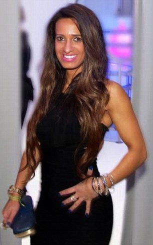 Ήταν υπέρβαρη και έγινε κορμάρα με κοιλιακούς -Πώς η μεταμόρφωσή της διέλυσε τον γάμο της [εικόνες] | iefimerida.gr 9