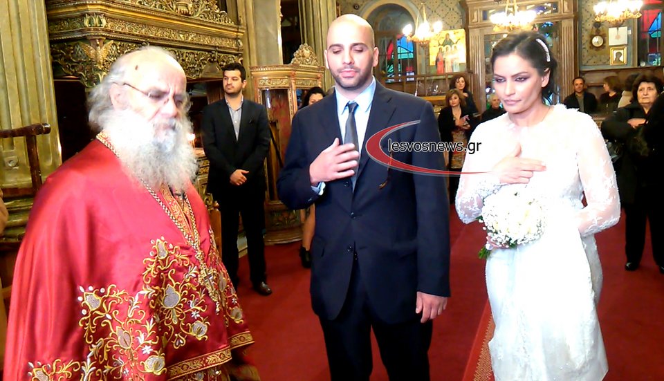 Παντρεύτηκε η Ειρήνη Μερκούρη -Με ξώπλατο σε μοναστήρι στη Λέσβο [εικόνες & βίντεο] | iefimerida.gr 2