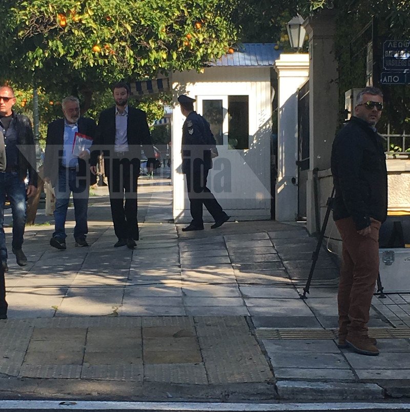 Τσίπρας στον Μπούτα: Τον ήλιο και το τσίπουρο δεν θα μας τα πάρουν! [εικόνες] | iefimerida.gr 1