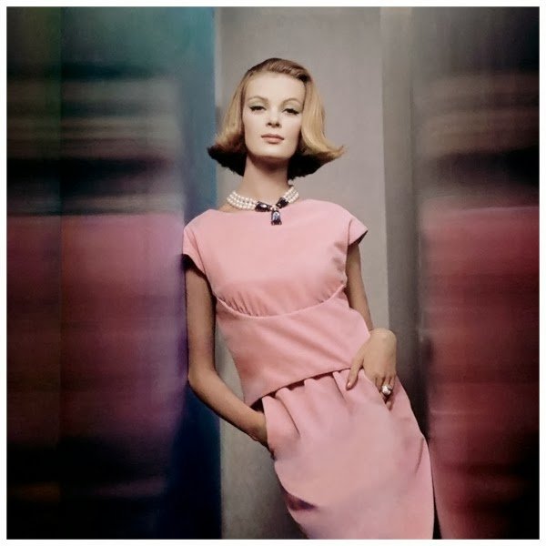 Η καλλονή μητέρα της Ούμα Θέρμαν -Θεά του '60, βουδίστρια [εικόνες] | iefimerida.gr 9