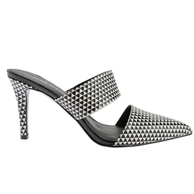 Τα παπούτσια της άνοιξης -Οι 8 τάσεις που θα φορεθούν ως τον Σεπτέμβριο [εικόνες] | iefimerida.gr 4