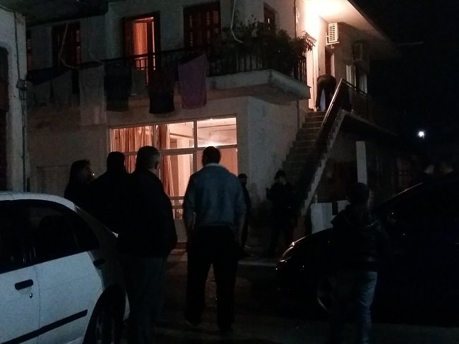 Τραγωδία στο Αγρίνιο: 22χρονος δολοφόνησε με μαχαίρι την μητέρα του [εικόνες&βίντεο] | iefimerida.gr 1