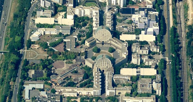 Όταν το πρόγραμμα μαζικής στέγασης στην Γαλλία δημιουργούσε αρχιτεκτονικά αριστουργήματα | iefimerida.gr 6