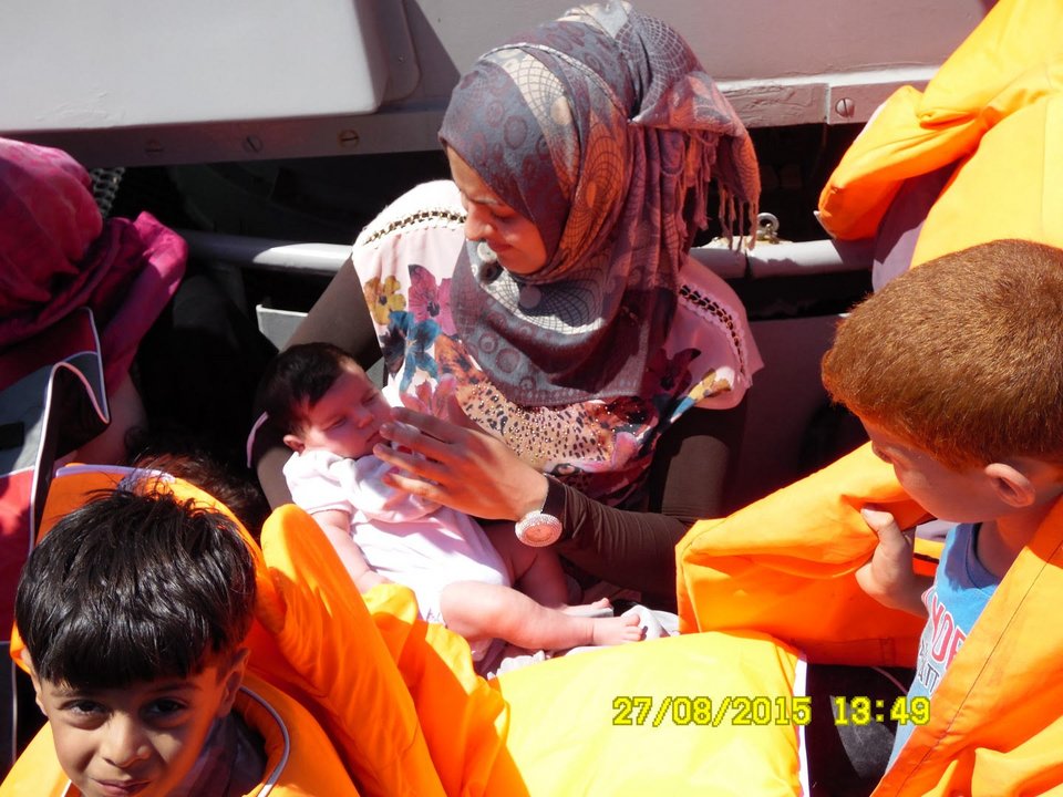 Το Πολεμικό Ναυτικό στις επιχειρήσεις διάσωσης των προσφύγων -Εντεκα πλοία οργώνουν τη θάλασσα [εικόνες] | iefimerida.gr 5