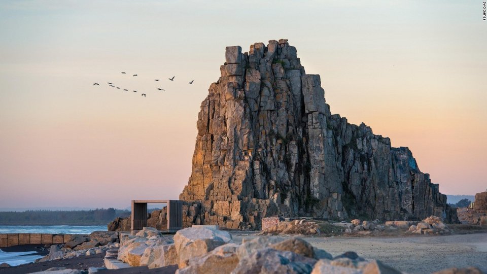 Ο 48χρονος Χιλιανός νικητής των Οσκαρ αρχιτεκτονικής -Τα εκπληκτικά κτίρια που έφτιαξε [εικόνες & βίντεο] | iefimerida.gr 12